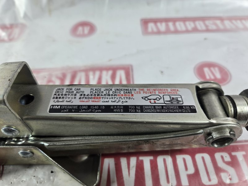 Домкрат, 1200 рублей, Красноярск