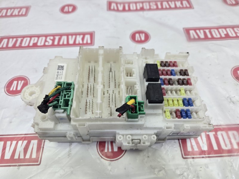 Блок предохранителей салонный, 1000 рублей, Красноярск