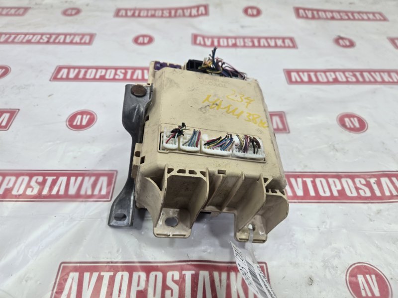 Блок предохранителей салонный, 1000 рублей, Красноярск