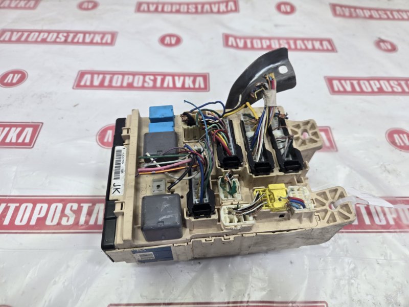 Блок предохранителей салонный, 1000 рублей, Красноярск