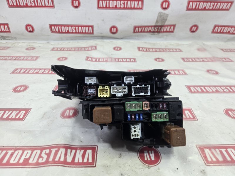 Блок предохранителей под капот, 1000 рублей, Красноярск