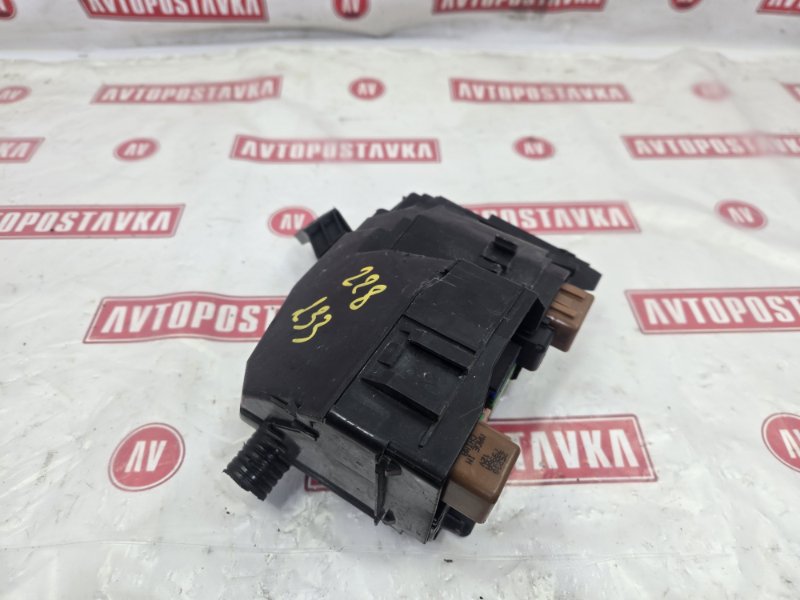 Блок предохранителей под капот, 1000 рублей, Красноярск