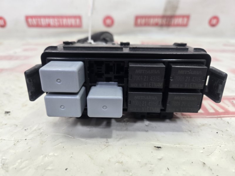 Блок предохранителей под капот, 600 рублей, Красноярск