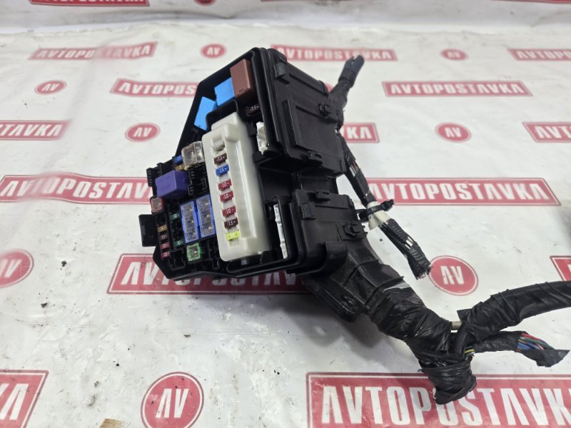 Блок предохранителей под капот, 1000 рублей, Красноярск