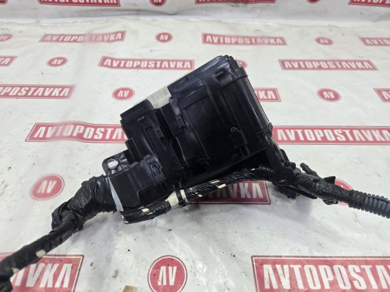 Блок предохранителей под капот, 1000 рублей, Красноярск