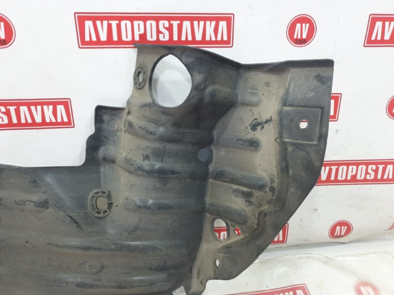 Подкрылок, 500 рублей, Красноярск