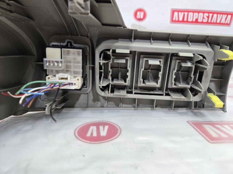 Блок управления зеркалами, 400 рублей, Красноярск