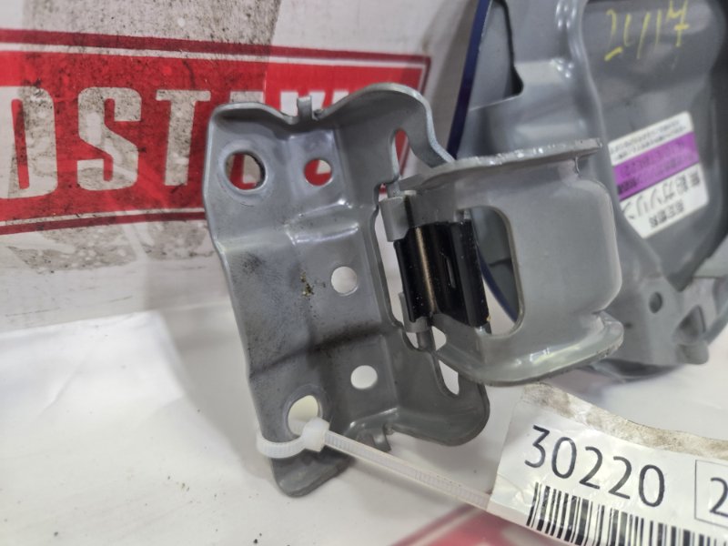 Лючок топливного бака, 700 рублей, Красноярск