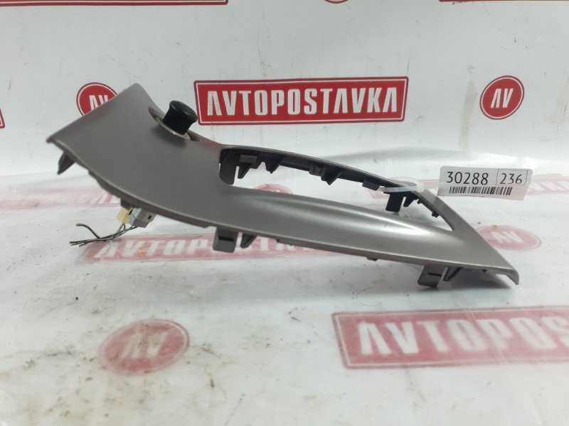 Накладка селектора КПП, 500 рублей, Красноярск