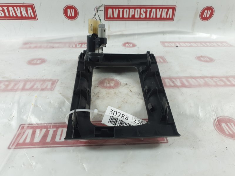 Накладка селектора КПП, 500 рублей, Красноярск