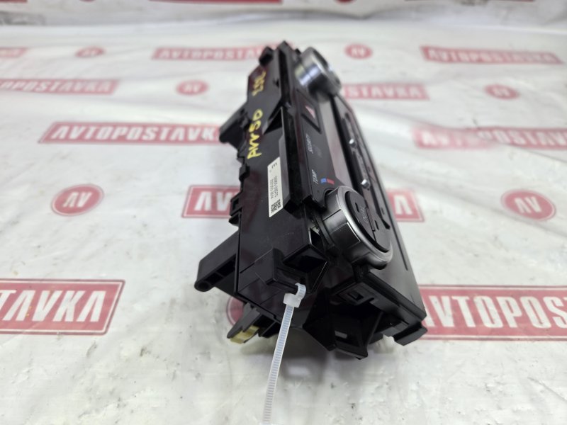 Блок управления климат-контролем, 500 рублей, Красноярск