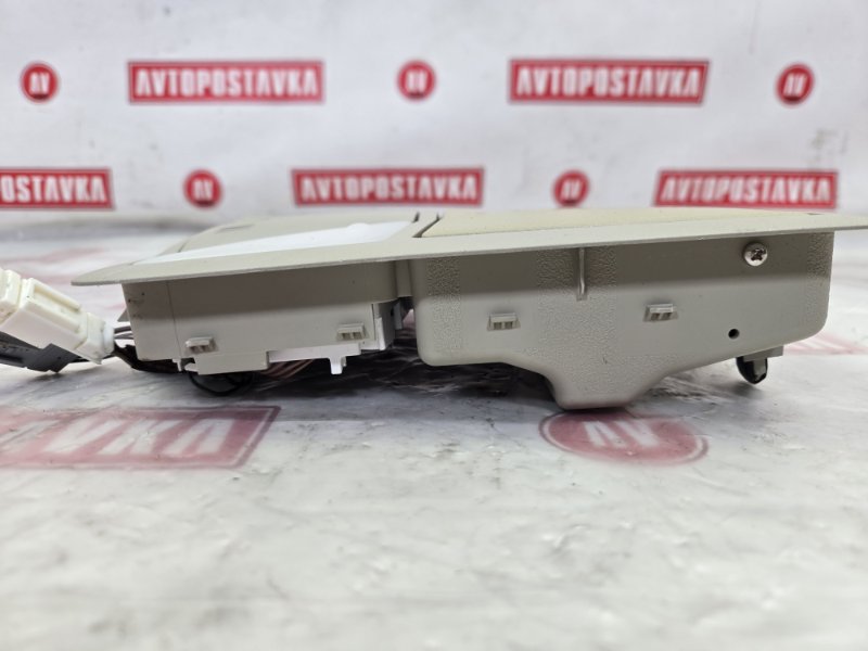 Плафон салона, 1000 рублей, Красноярск