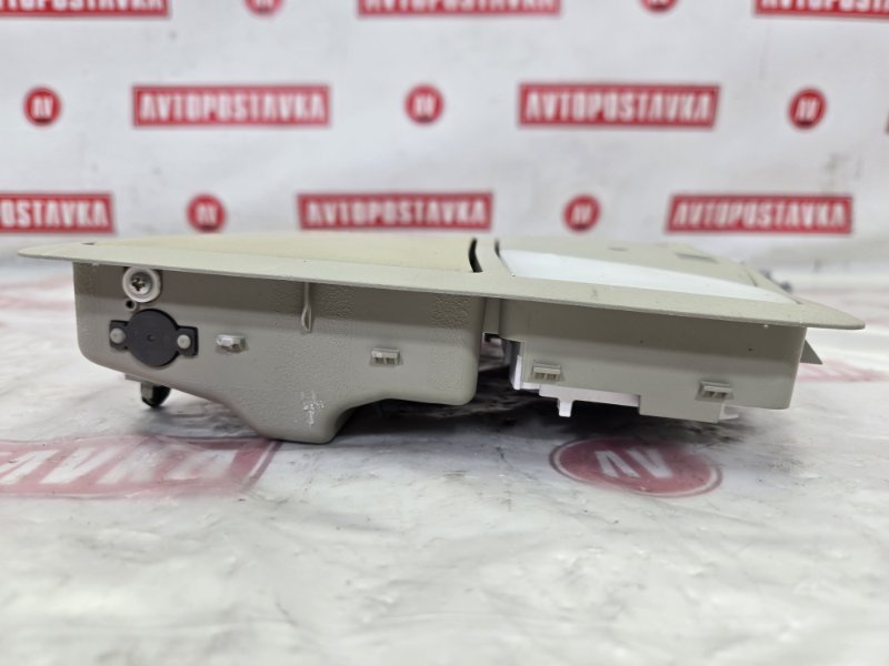 Плафон салона, 1000 рублей, Красноярск