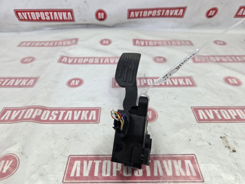 Педаль газа, 500 рублей, Красноярск