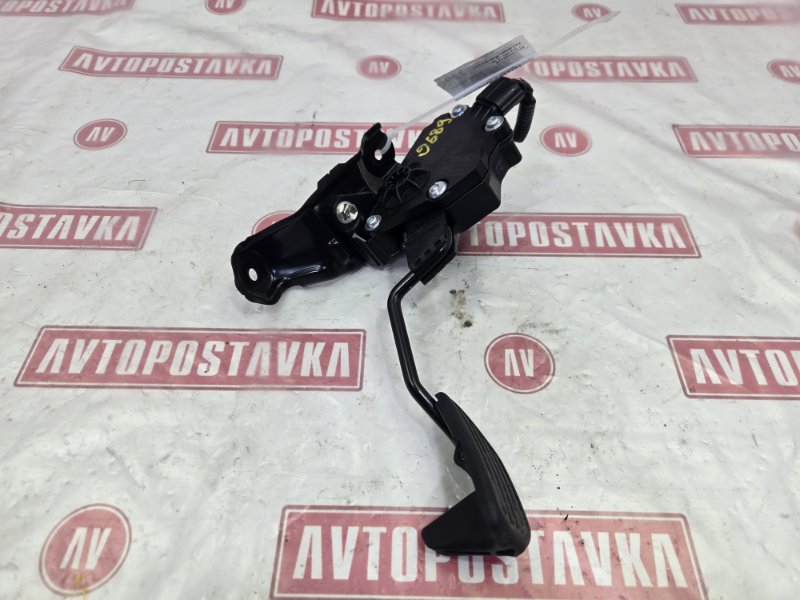 Педаль газа, 400 рублей, Красноярск