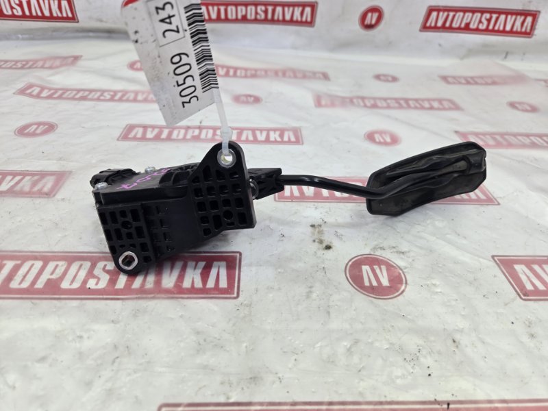 Педаль газа, 400 рублей, Красноярск