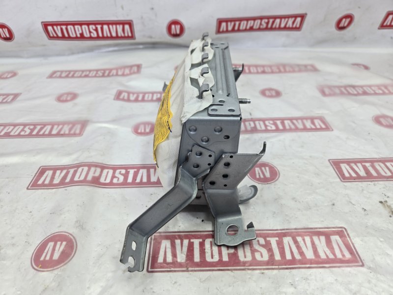 Подушка безопасности пассажира, 500 рублей, Красноярск