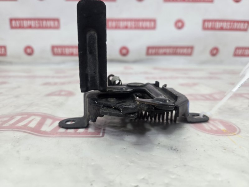 Замок капота, 400 рублей, Красноярск