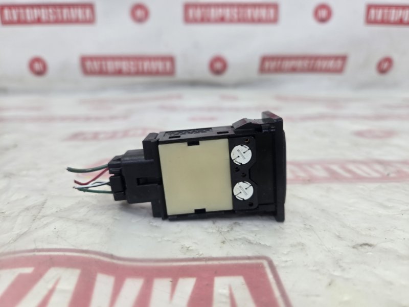 Кнопка обогрева лобового стекла, 500 рублей, Красноярск