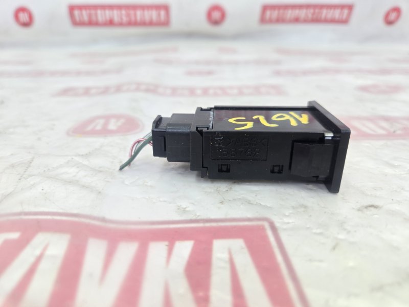 Кнопка обогрева лобового стекла, 500 рублей, Красноярск