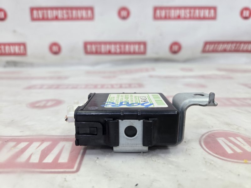 Блок управления центральным замком, 500 рублей, Красноярск