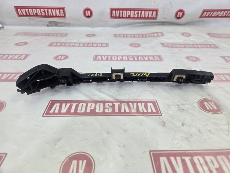 Клипса бампера, 1000 рублей, Красноярск