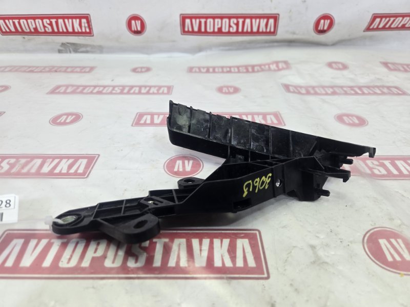 Клипса бампера, 1000 рублей, Красноярск