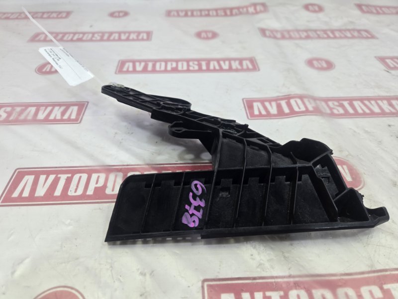 Клипса бампера, 1000 рублей, Красноярск