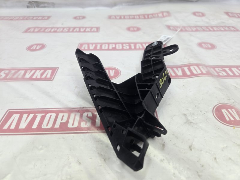 Клипса бампера, 1000 рублей, Красноярск