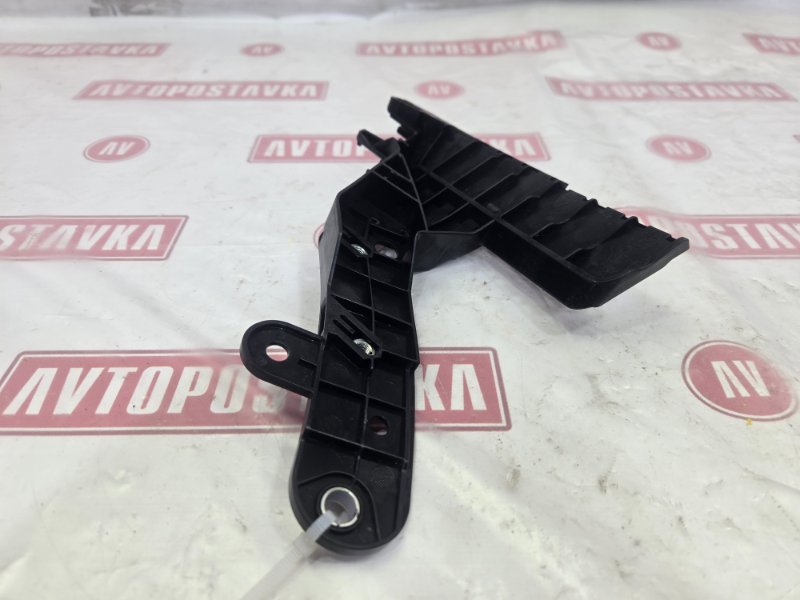 Клипса бампера, 1000 рублей, Красноярск