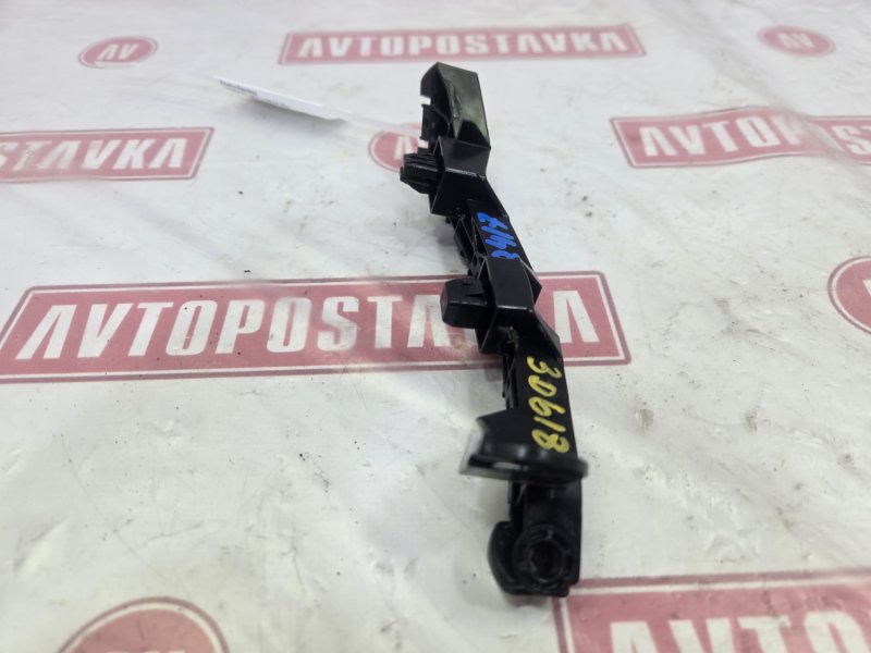 Клипса бампера, 1000 рублей, Красноярск