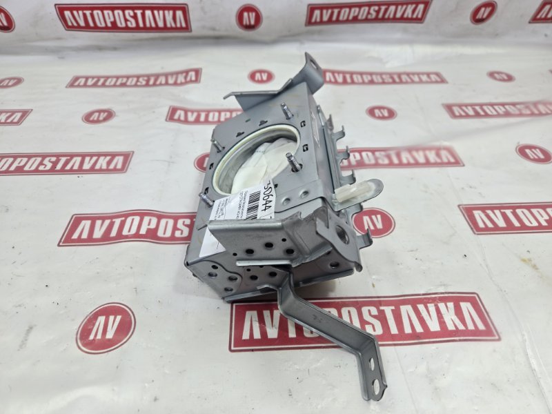 Подушка безопасности пассажира, 500 рублей, Красноярск