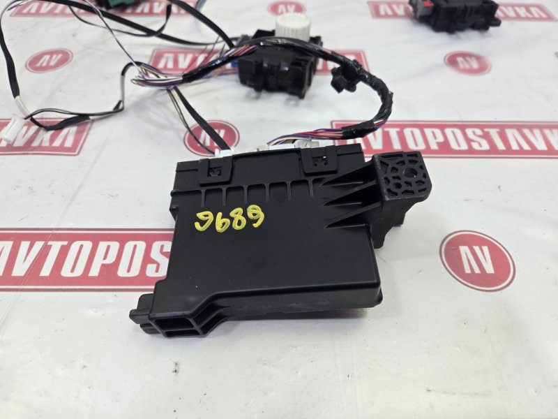 Сервопривод заслонок печки, 4000 рублей, Красноярск