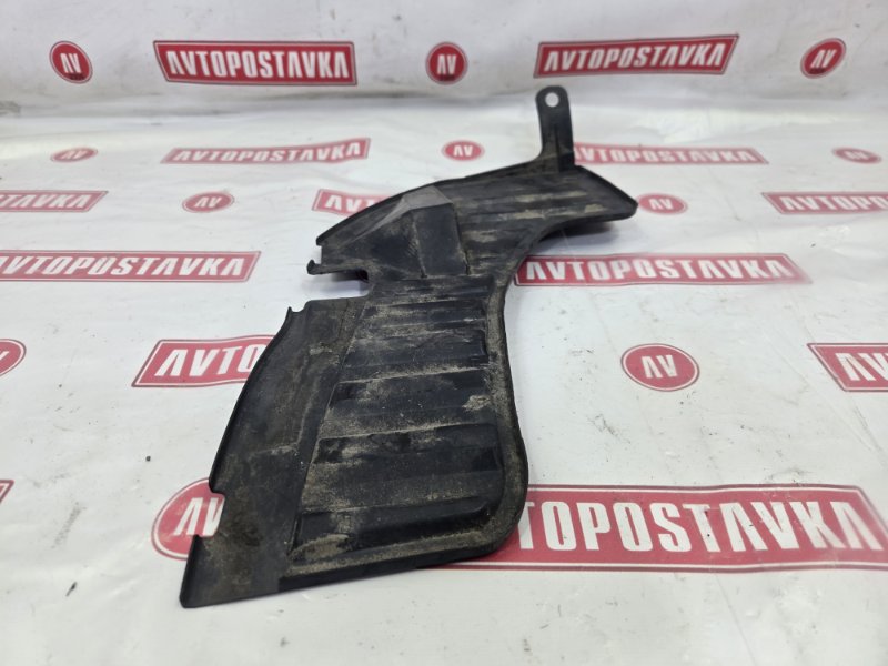 Подкрылок, 750 рублей, Красноярск