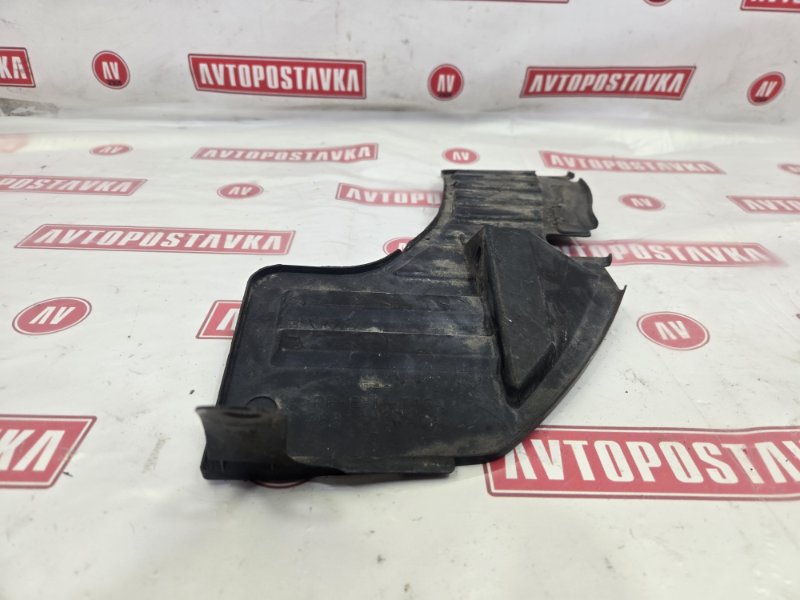 Подкрылок, 750 рублей, Красноярск