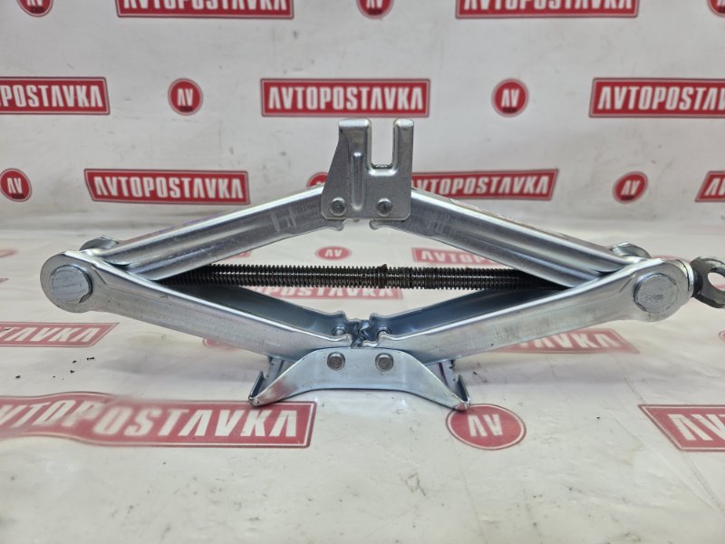 Домкрат, 1000 рублей, Красноярск