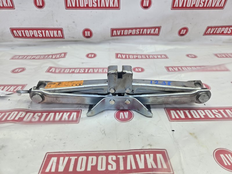 Домкрат, 1500 рублей, Красноярск