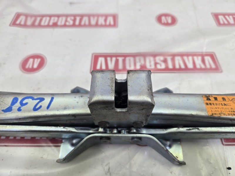 Домкрат, 1500 рублей, Красноярск