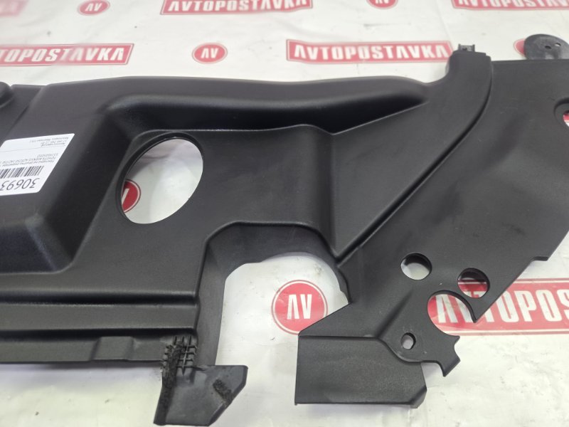 Накладка на решетку радиатора, 1900 рублей, Красноярск