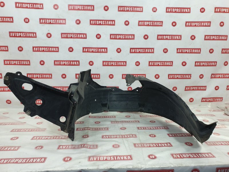 Подкрылок, 2000 рублей, Красноярск