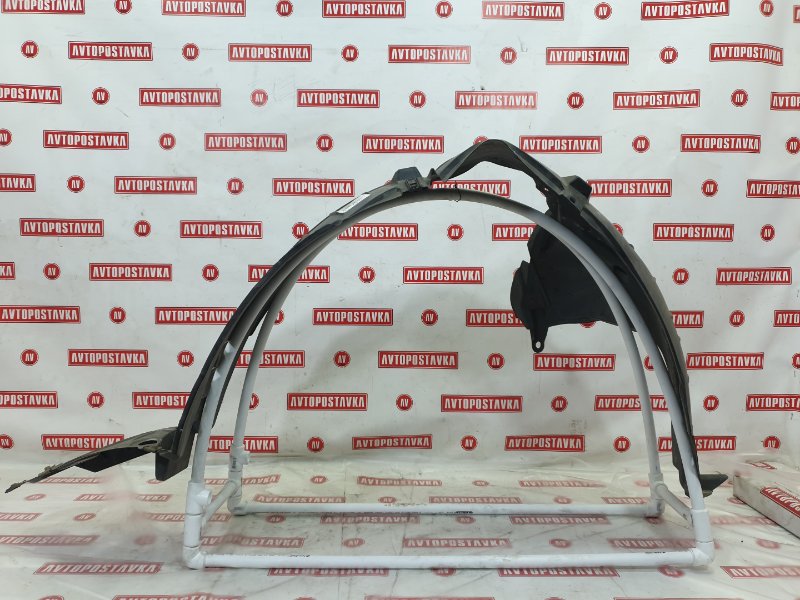 Подкрылок, 2000 рублей, Красноярск