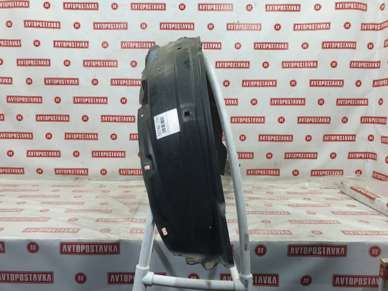 Подкрылок, 2000 рублей, Красноярск