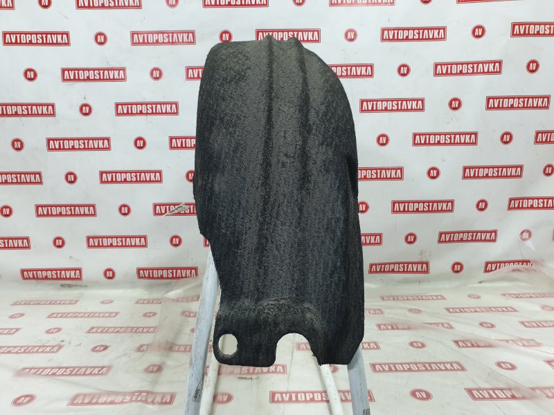 Подкрылок, 2000 рублей, Красноярск