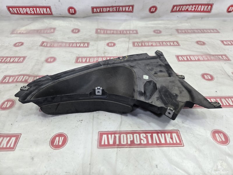 Подкрылок, 1000 рублей, Красноярск