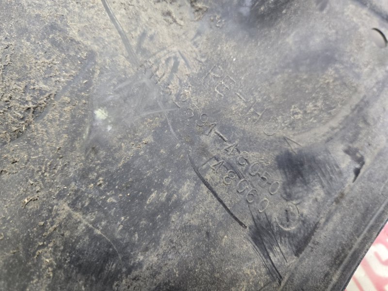 Подкрылок, 800 рублей, Красноярск