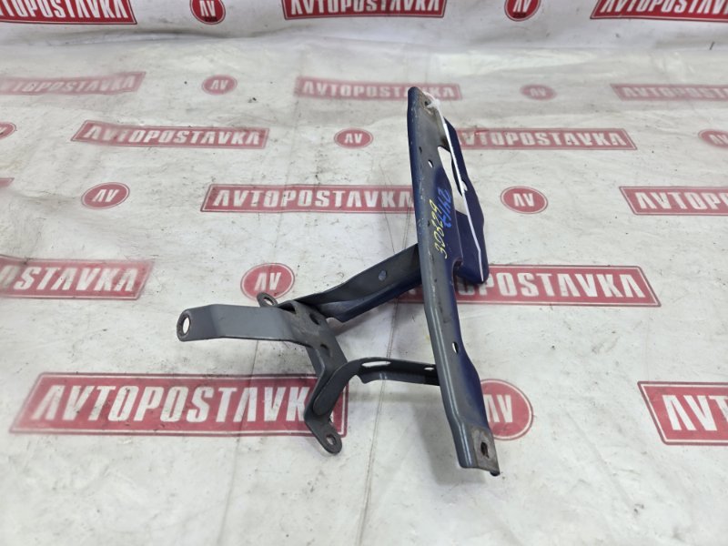 Кронштейн крыла, 700 рублей, Красноярск