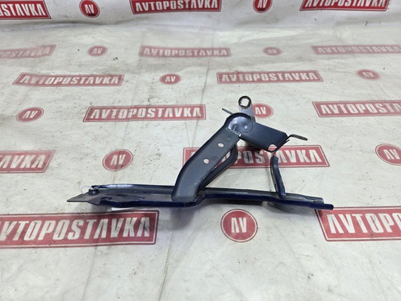 Кронштейн крыла, 700 рублей, Красноярск