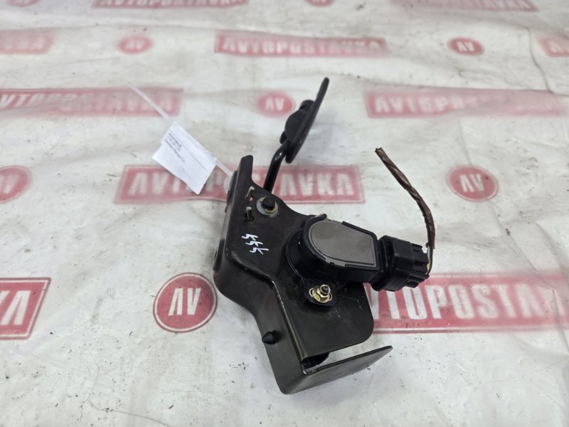 Педаль газа, 1000 рублей, Красноярск