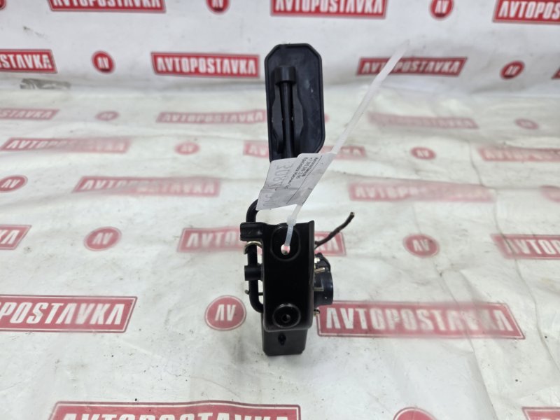 Педаль газа, 1000 рублей, Красноярск