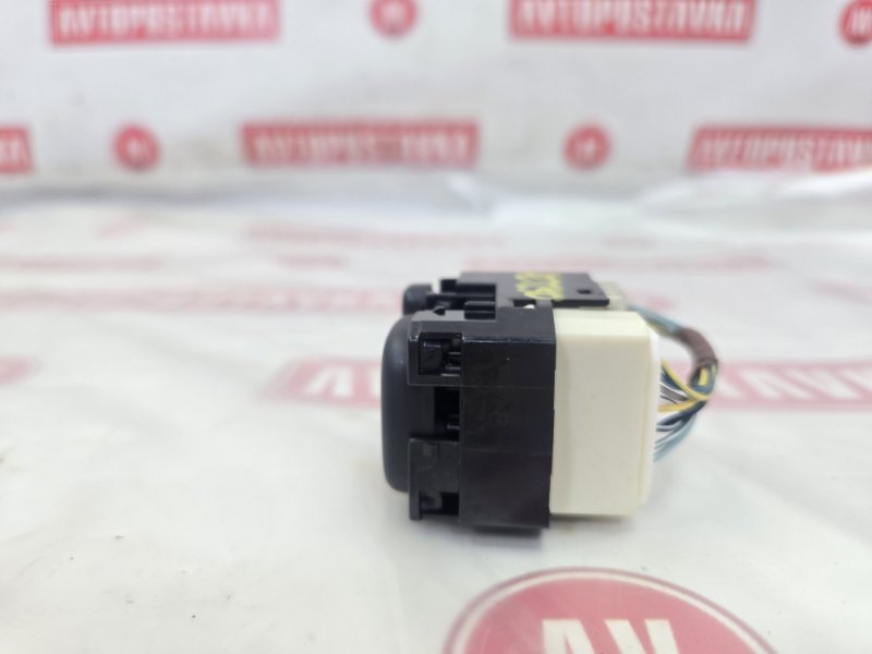 Блок управления зеркалами, 300 рублей, Красноярск